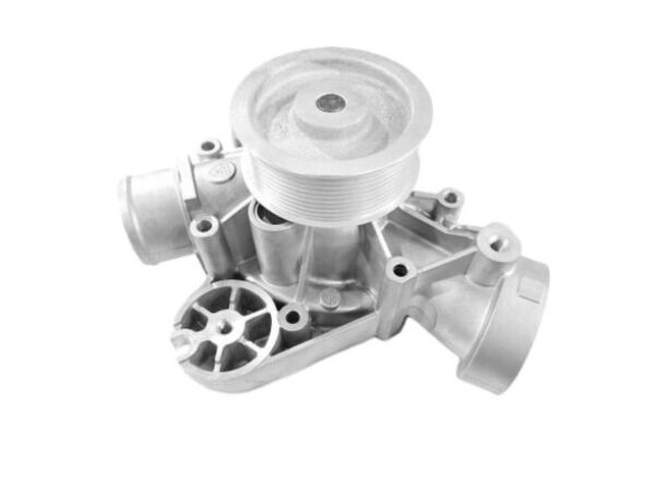 DEUTZ OMP BOMBA DE AGUA 04901740