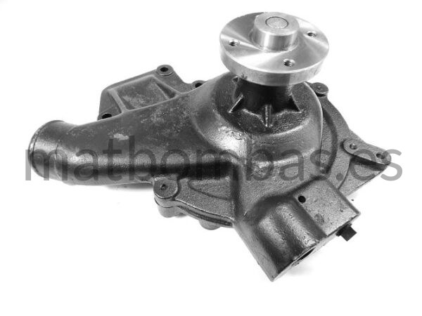 JOHN DEERE BOMBA DE AGUA RE20023