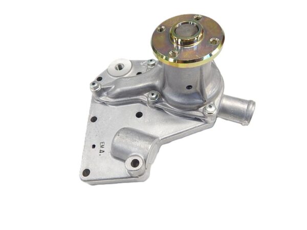 KUBOTA BOMBA DE AGUA 14384-73030