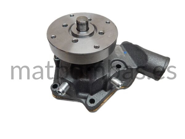 JOHN DEERE BOMBA DE AGUA RE31471