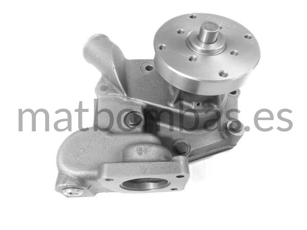 JOHN DEERE BOMBA DE AGUA RE51892